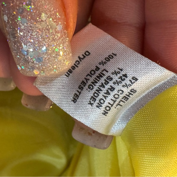 Ann Taylor Loft bright yellow mini skirt ❤️ - Picture 8 of 8